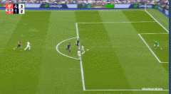 脚球几乎滚进球门皇马替补：13-卢宁、